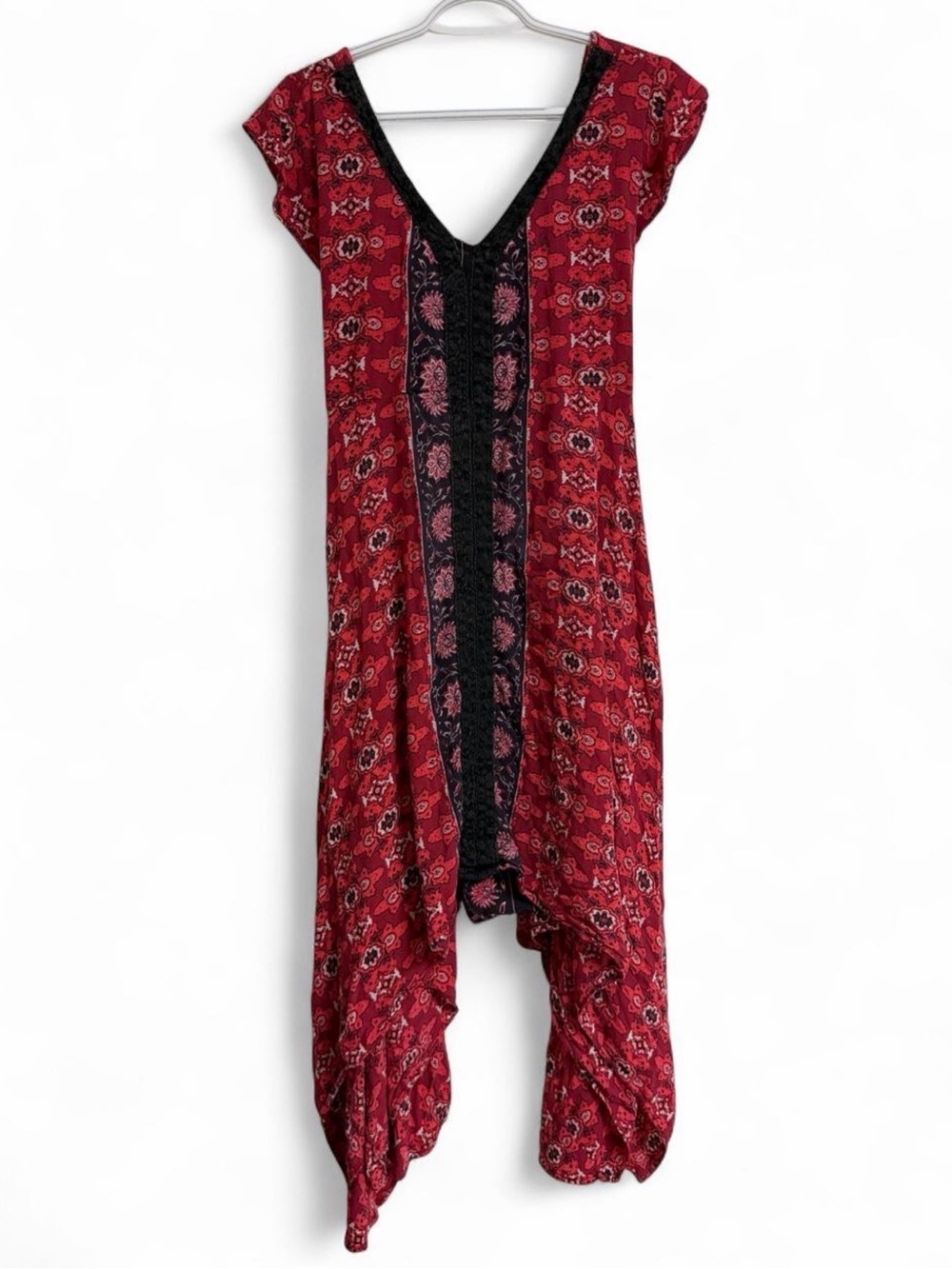 Nostalgia Red Floral Asymmetrical V-Neck Dress with Black Panel